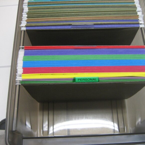 25 letter size hanging file folders - Picture 5 of 6